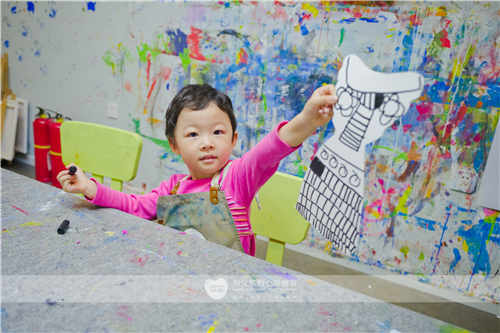 少兒美術教育加盟