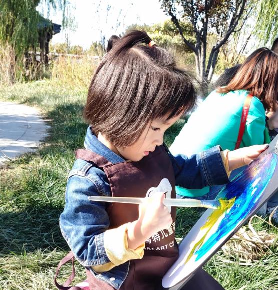 斯瑪特兒童美術天津西青中北云錦世家校區